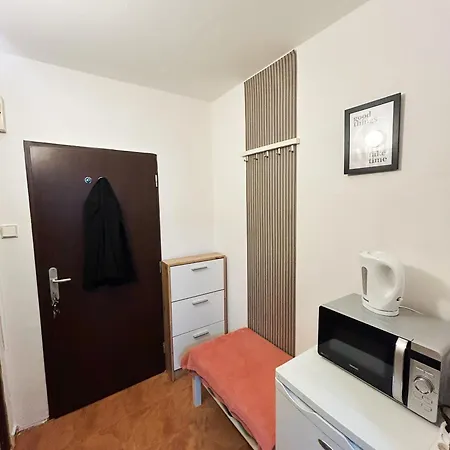 Appartamento Cozy Next To The Train Station And Near The Center