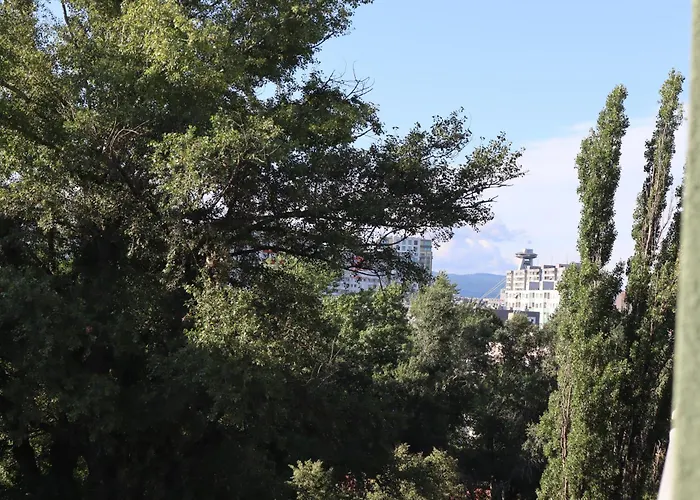 Cozy Next To The Train Station And Near The Center Apartament